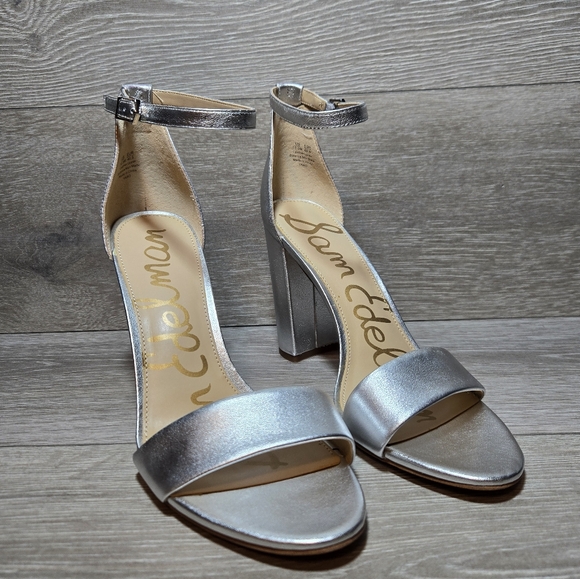Sam Edelman Women's Block Heels Silver Size 10.5 New In Box - Picture 3 of 9